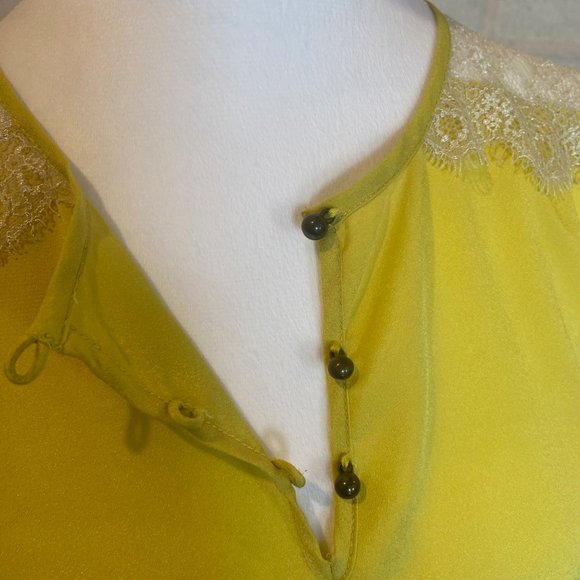 Yellow Bar III Tunic Blouse - Size S - Picture 4 of 10